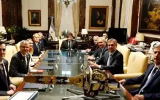 [Noticias políticas y económicas] Milei inició una agenda de reuniones políticas y económicas en Estados Unidos